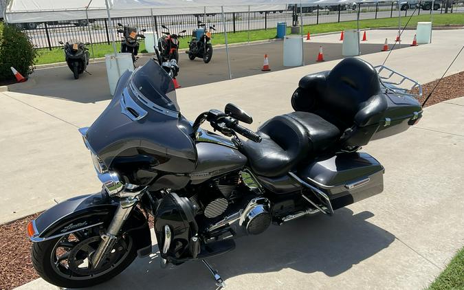 FLHTK 2014 Electra Glide® Ultra Limited