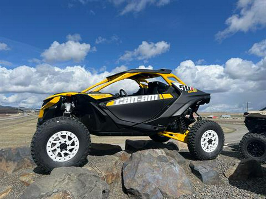 2024 Can-Am Maverick R X RS with Smart-Shox