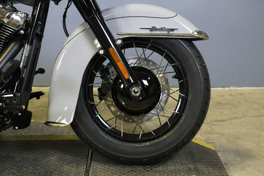 2025 Harley-Davidson® FLHC - Heritage Classic