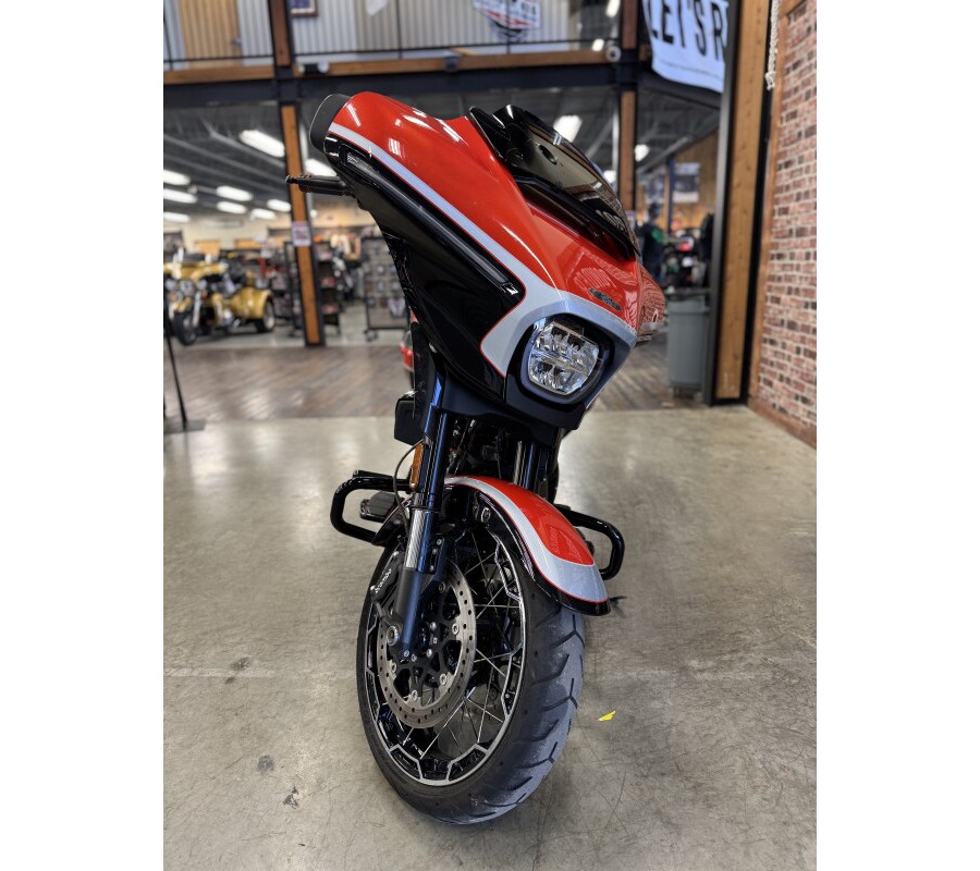 2024 Harley-Davidson CVO Street Glide