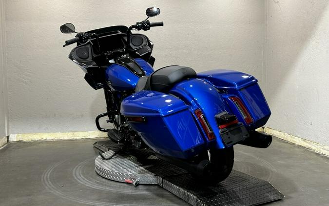 Harley-Davidson Road Glide® 2024 FLTRX 84394299 BLUE BURST