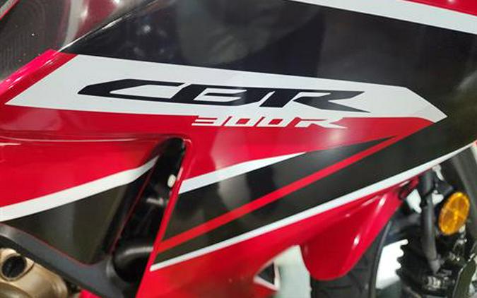 2019 Honda CBR300R
