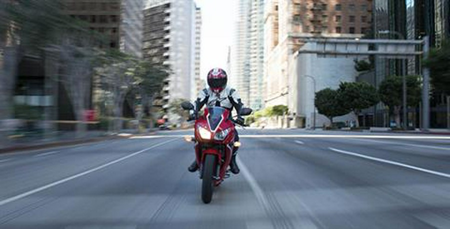 2019 Honda CBR300R