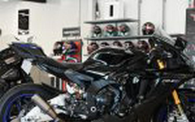 2020 Yamaha R1M