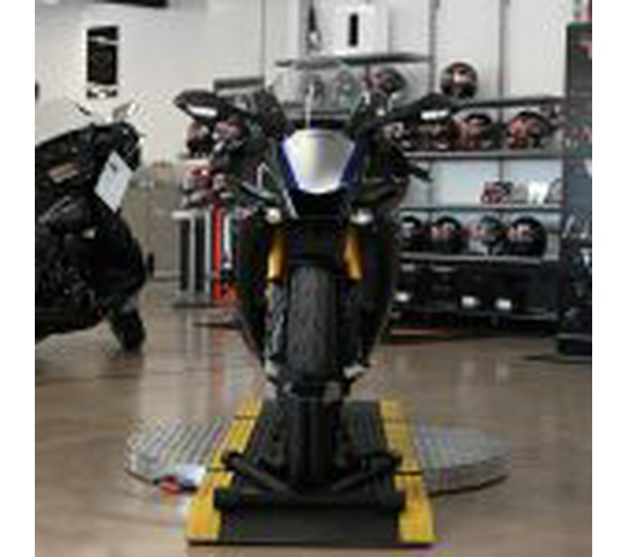 2020 Yamaha R1M