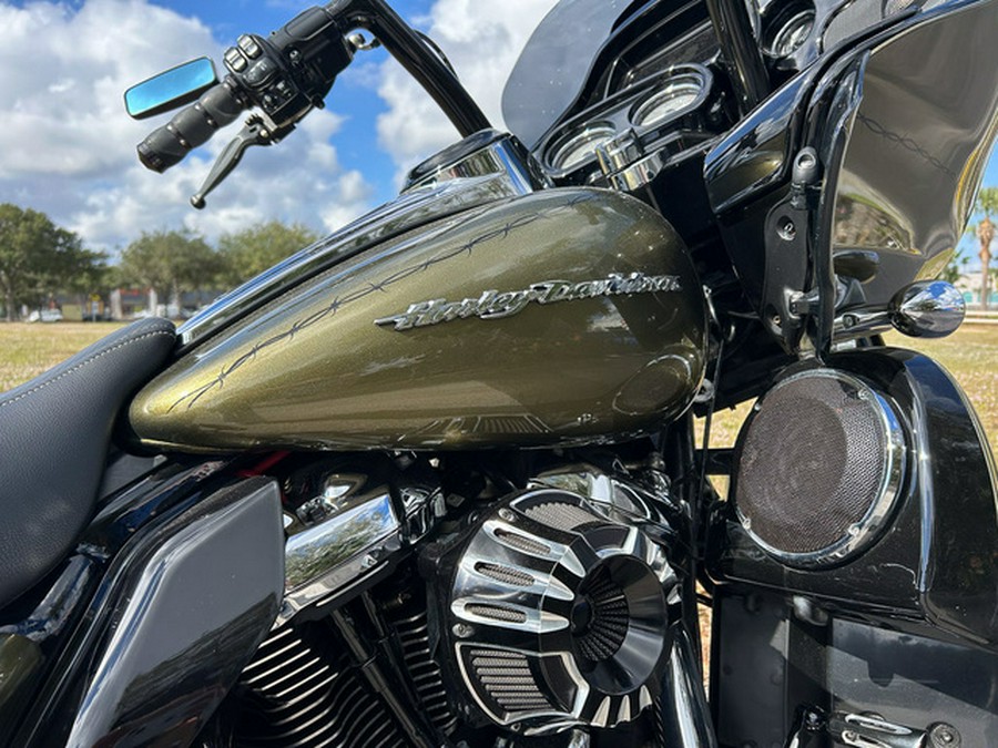 2017 Harley-Davidson FLTRXS - Road Glide Special