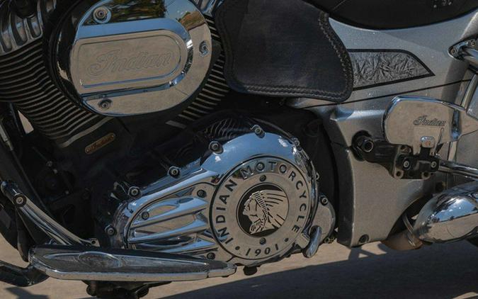 2018 Indian Chieftain Elite Black Hills Silver W/ Marble Acce