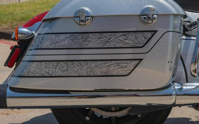 2018 Indian Chieftain Elite Black Hills Silver W/ Marble Acce