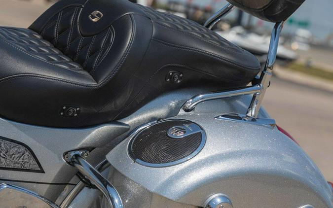 2018 Indian Chieftain Elite Black Hills Silver W/ Marble Acce