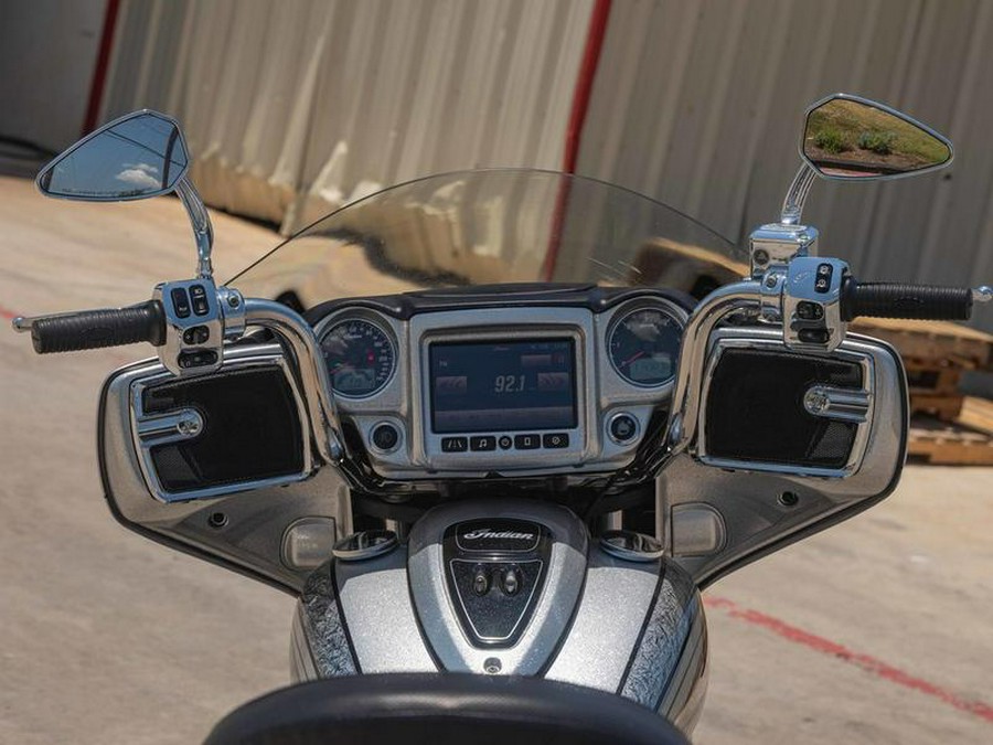 2018 INDIAN N18TCEAAAY