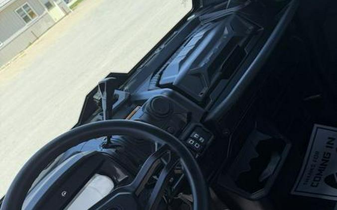 2023 Can-Am® Defender Limited HD10 Desert Tan & Timeless Black