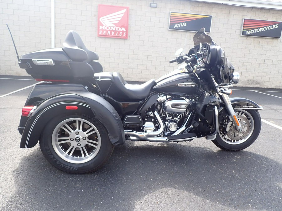2017 Harley-Davidson Tri Glide® Ultra