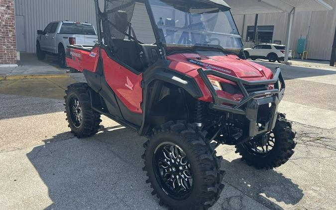 2025 Honda® Pioneer 1000 Deluxe