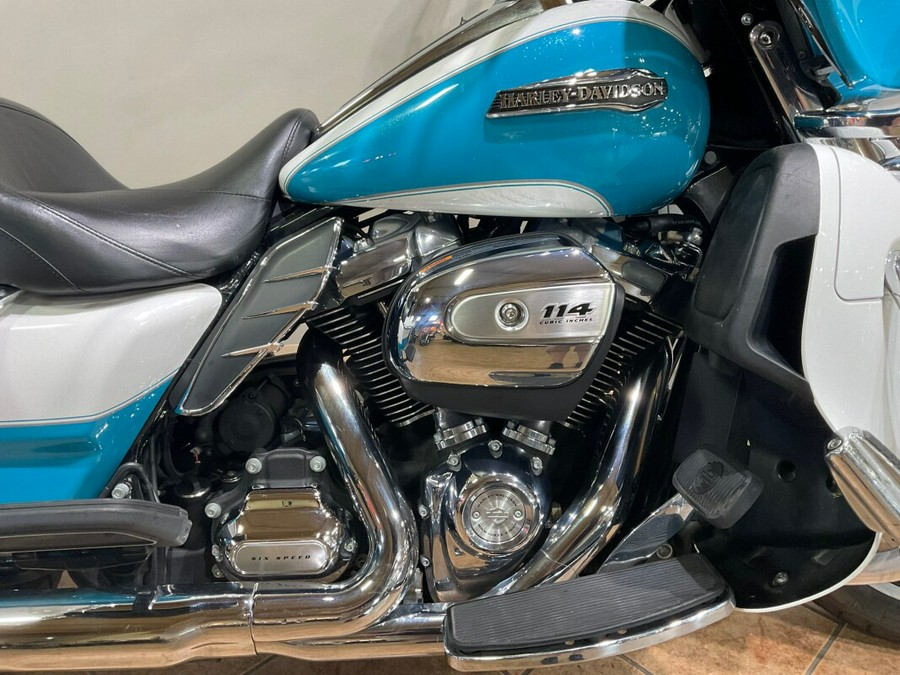 2019 Harley-Davidson®FLHTK Ultra Limited Crushed Ice Pearl/Frosted Teal Pearl