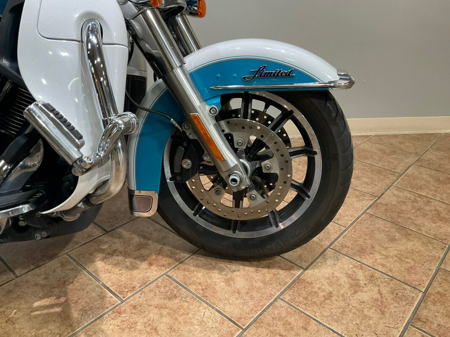 2019 Harley-Davidson®FLHTK Ultra Limited Crushed Ice Pearl/Frosted Teal Pearl