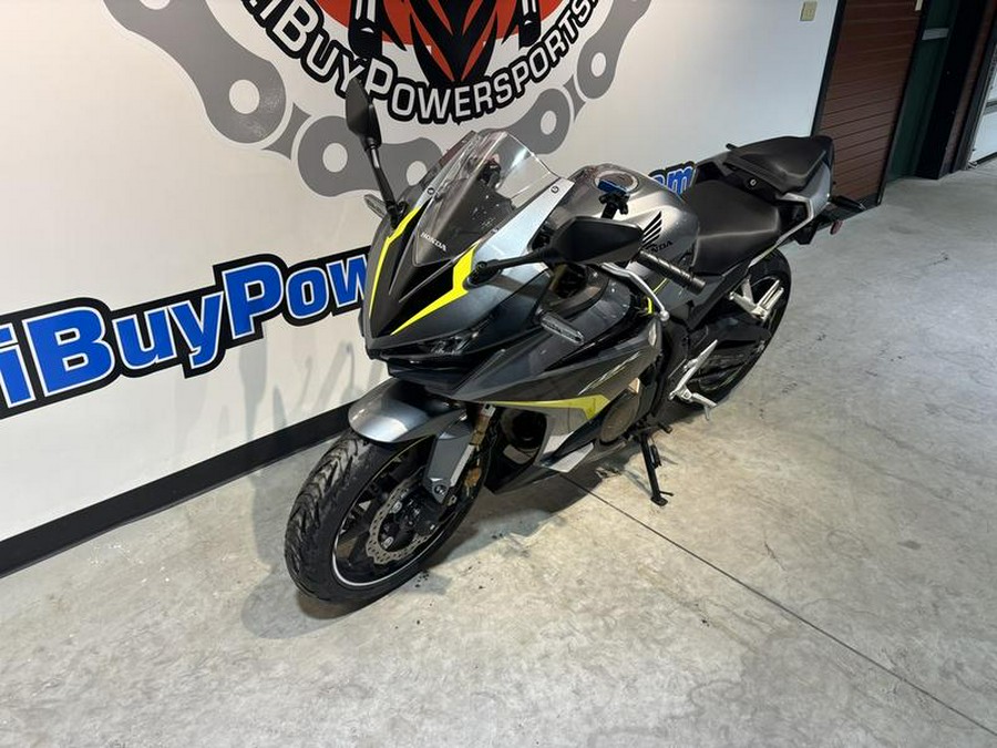 2022 Honda® CBR500R ABS