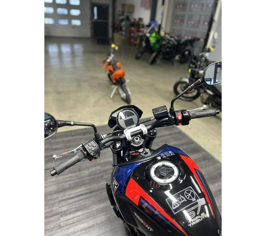 2026 Triumph TRIDENT 660 - TRIPLE TRIBUTE