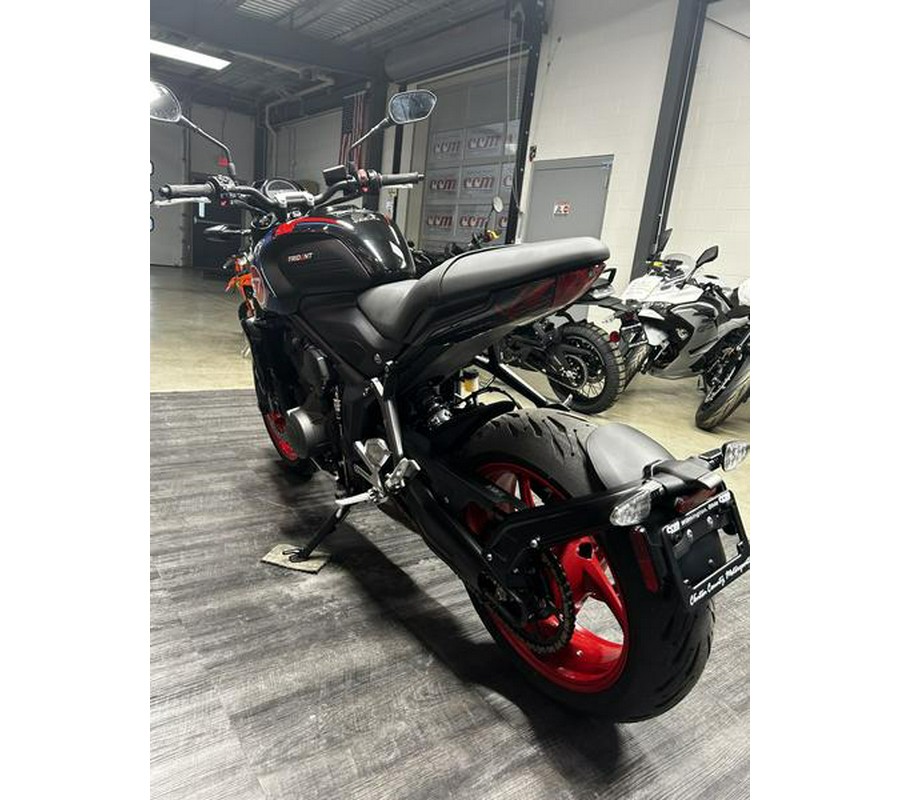 2026 Triumph TRIDENT 660 - TRIPLE TRIBUTE