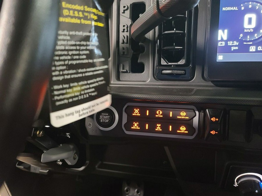 2026 Can-Am Defender MAX Limited HD11