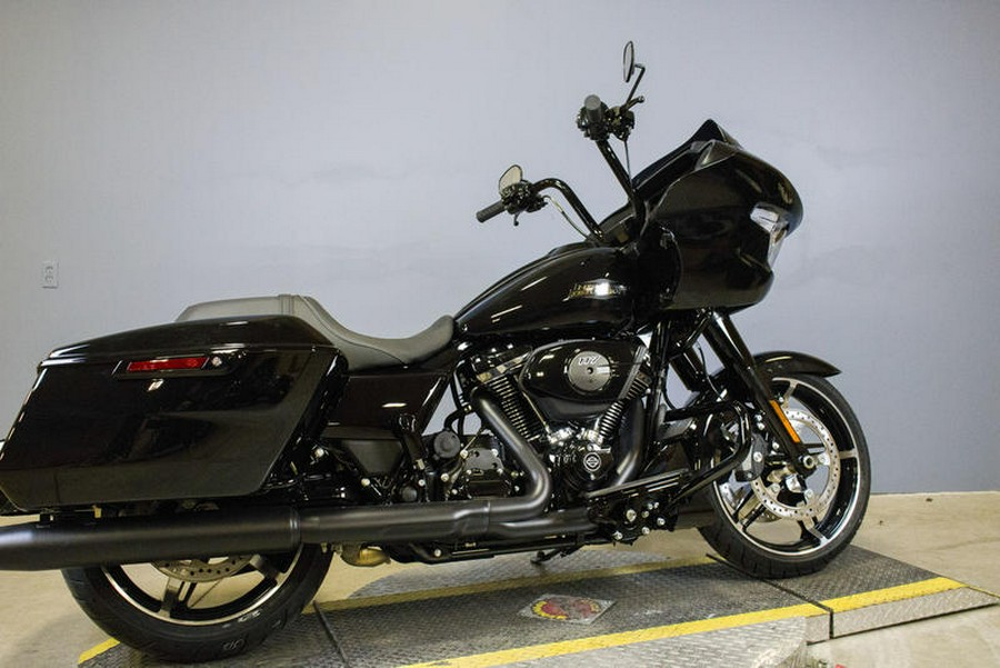 2025 Harley-Davidson® FLTRX - Road Glide®