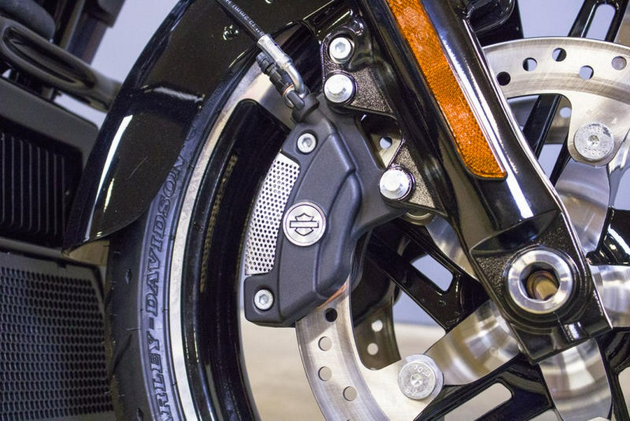 2025 Harley-Davidson® FLTRX - Road Glide®