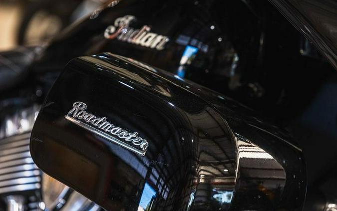 2018 Indian Motorcycle® Roadmaster® ABS Thunder Black