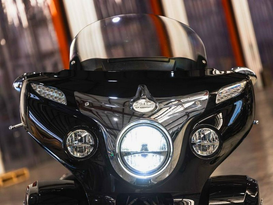 2018 Indian Motorcycle® Roadmaster® ABS Thunder Black