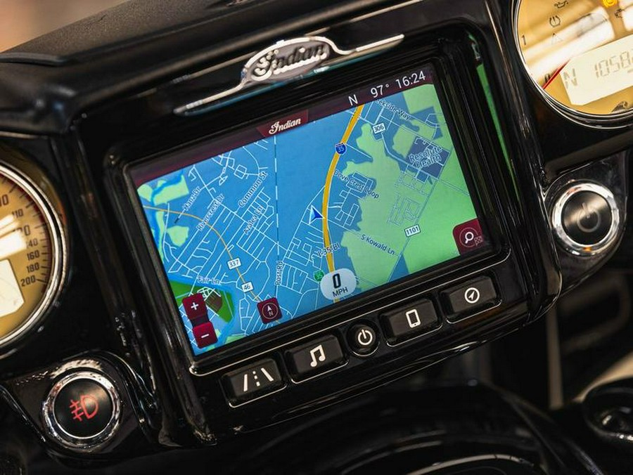 2018 Indian Motorcycle® Roadmaster® ABS Thunder Black