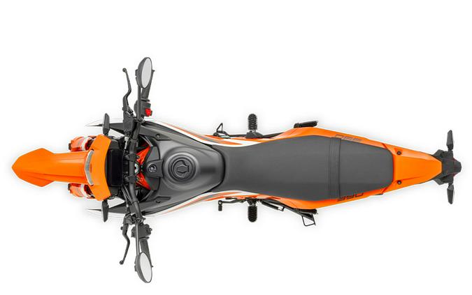 2026 KTM 390 SMC R