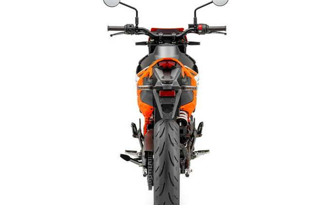 2026 KTM 390 SMC R