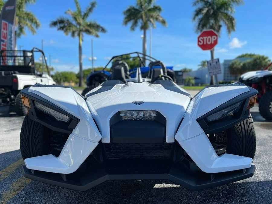 2022 Polaris Slingshot® Slingshot® SL Moonlight Metallic White