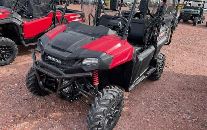 2023 Honda® Pioneer 1000 Deluxe