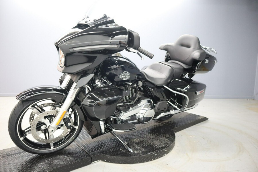 2025 Harley-Davidson Street Glide Ultra