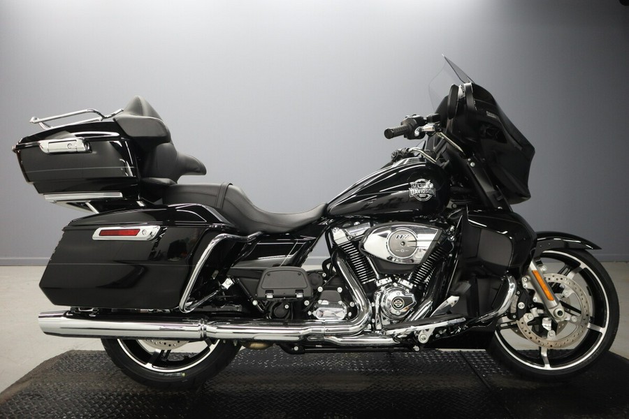 2025 Harley-Davidson Street Glide Ultra