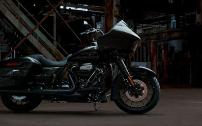 FLTRXS 2019 Road Glide Special