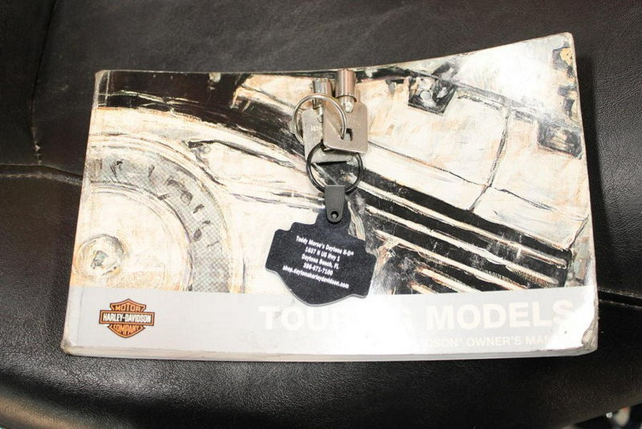 2011 Harley-Davidson® FLHR - Road King®