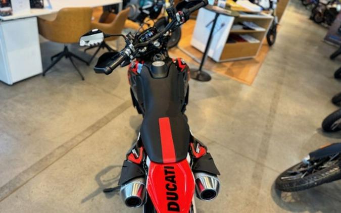 2026 Ducati Hypermotard 698 Mono RVE