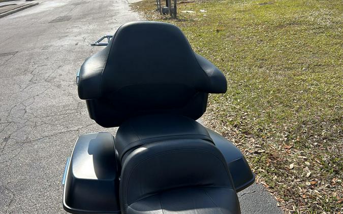 2017 Harley-Davidson FLHXS - Street Glide Special