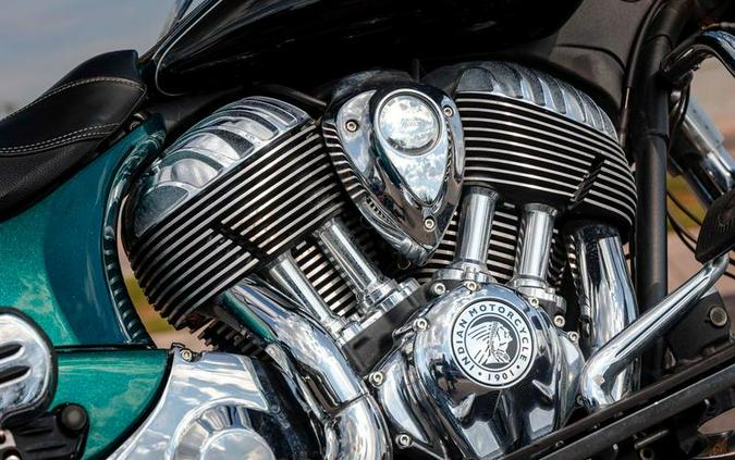 2019 Indian Motorcycle® Springfield® Metallic Jade / Thunder Black