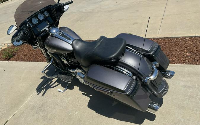 FLHXS 2014 Street Glide® Special