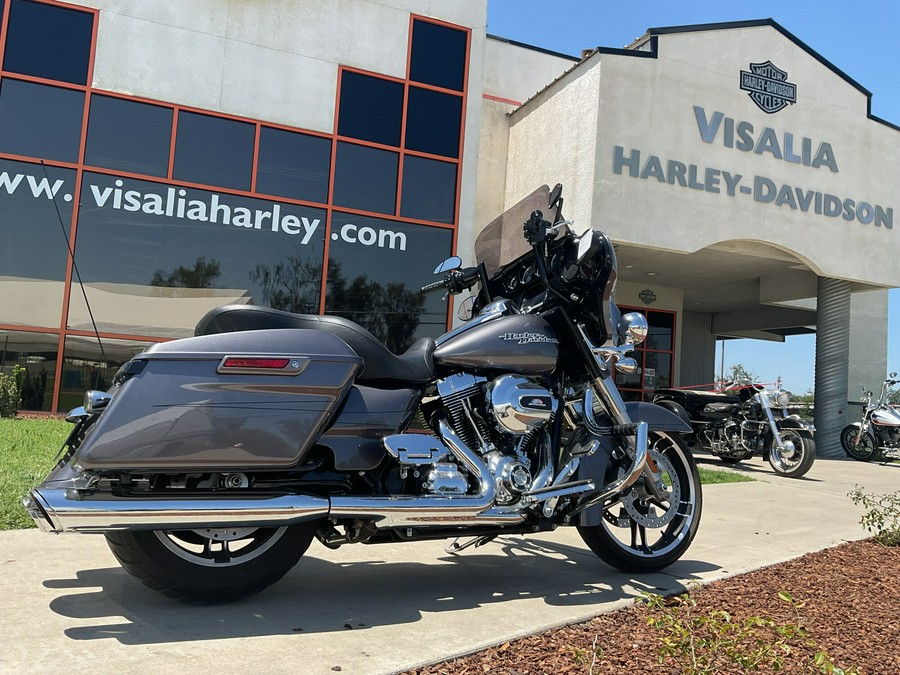 FLHXS 2014 Street Glide® Special