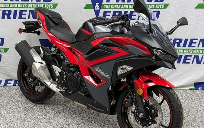 2024 Kawasaki Ninja 500 Review [14 Fast Facts]