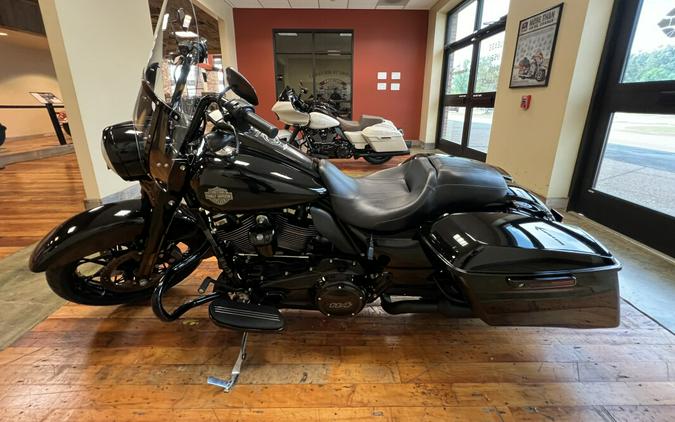 Used 2021 Harley-Davidson Road King Special Touring Motorcycle For Sale Near Memphis, TN