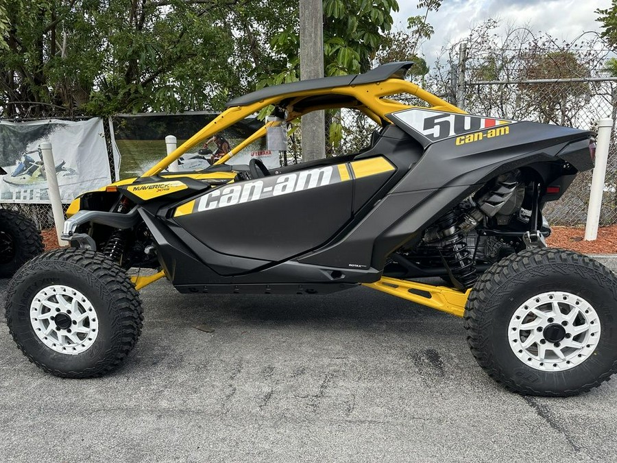 2024 Can-Am™ Maverick R X rs With SMART-SHOX