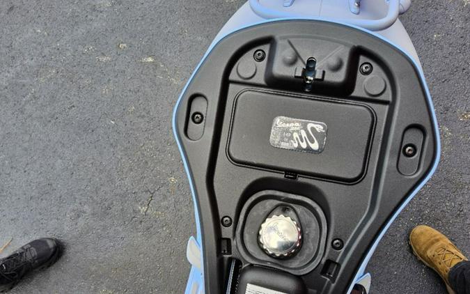 2025 Vespa 946 Snake 150