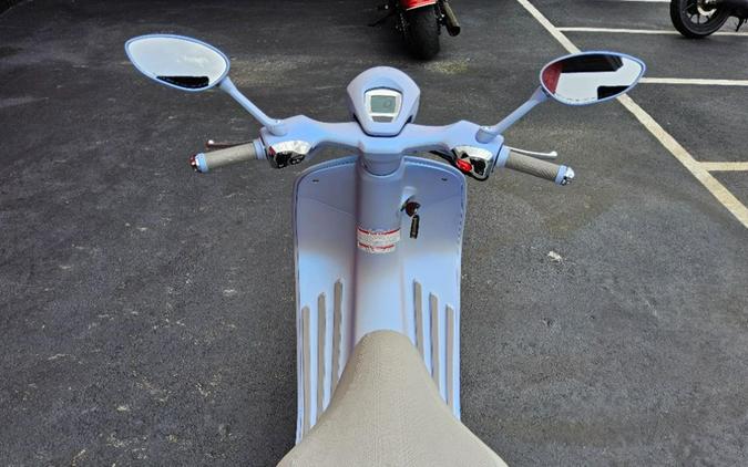 2025 Vespa 946 Snake 150