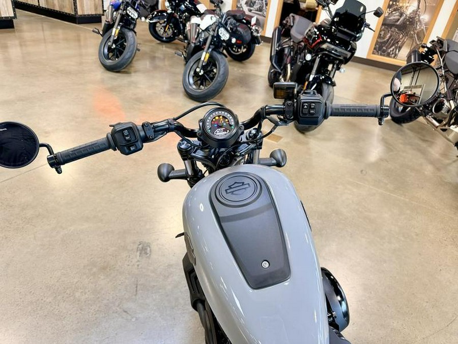 RH975 2026 Nightster®