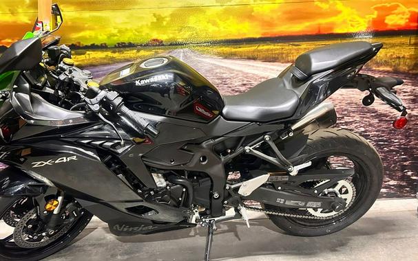 2024 Kawasaki Ninja® ZX™-4R ABS