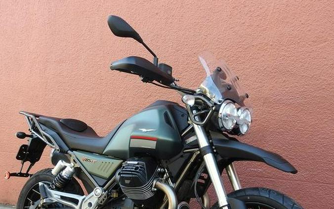 2022 Moto Guzzi V85 TT E5