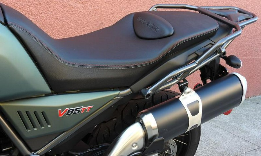 2022 Moto Guzzi V85 TT E5